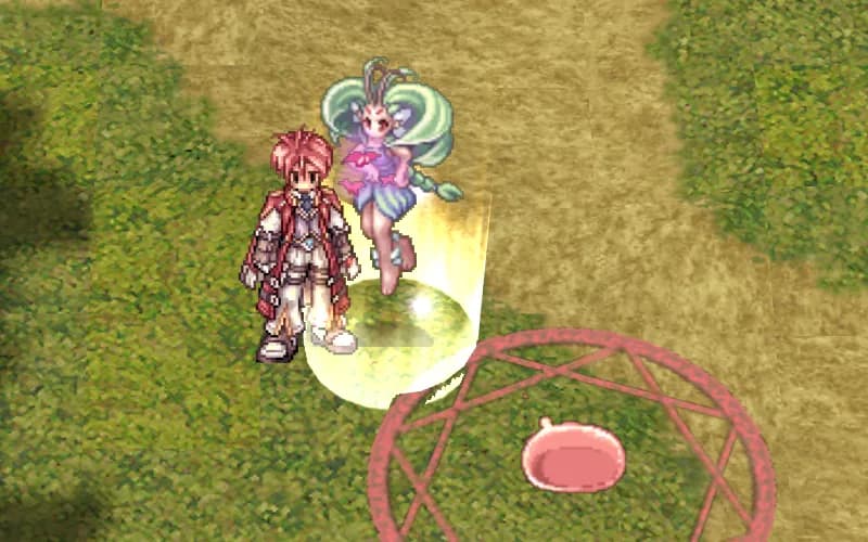 Eira casts Eraser Cutter on a Poring. in game